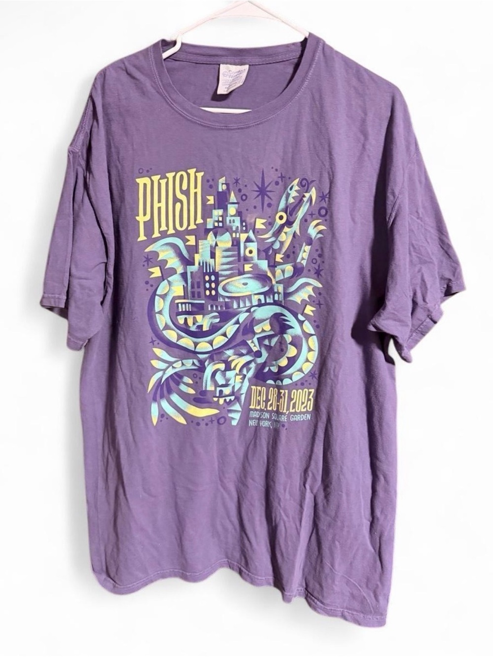 Gildan Purple Phish Tour Graphic Tee with Yellow & Teal Print
